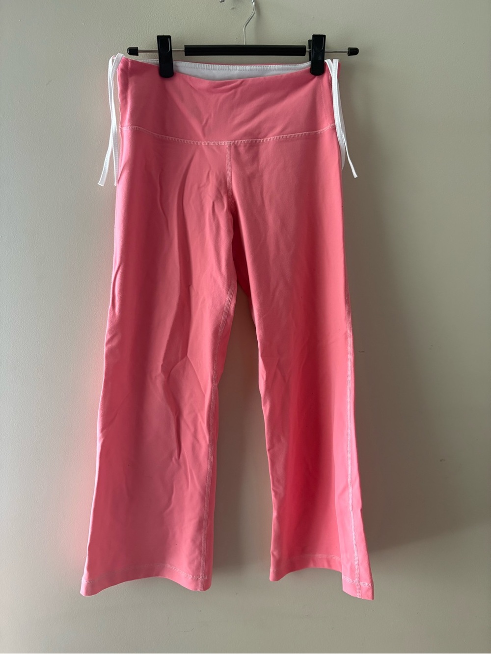 Lululemon Pink Drawstring Yoga capris